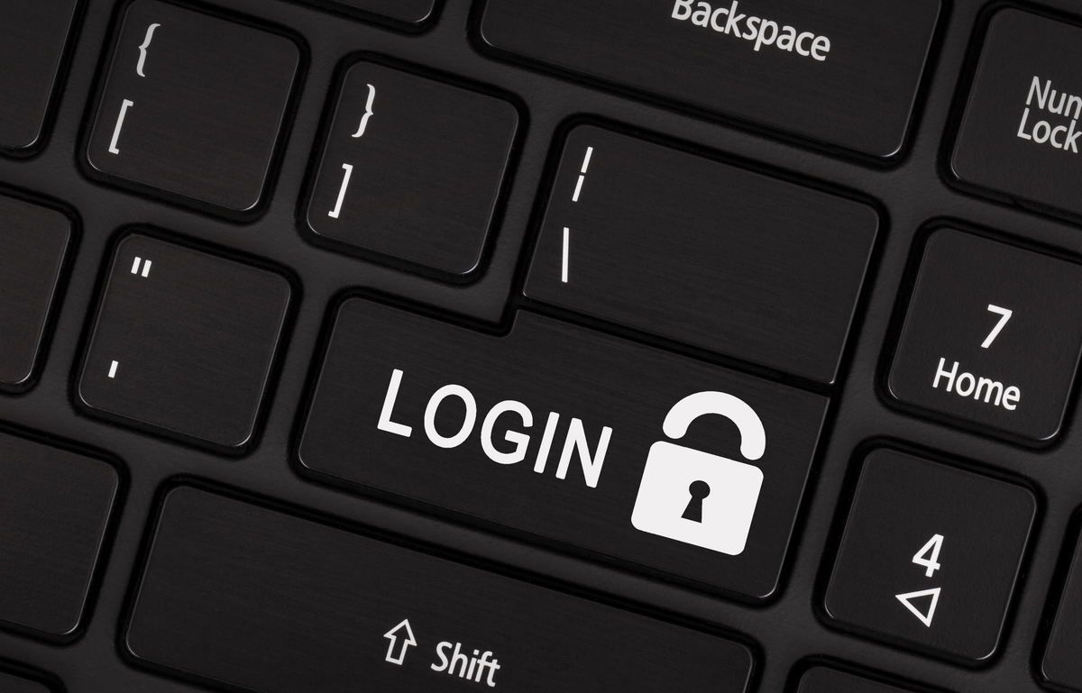 Man pleads guilty to hacking into police, town accounts