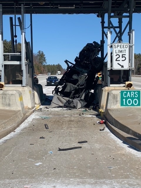 Governor Ayotte’s state trooper detail pulls driver from fiery wreckage