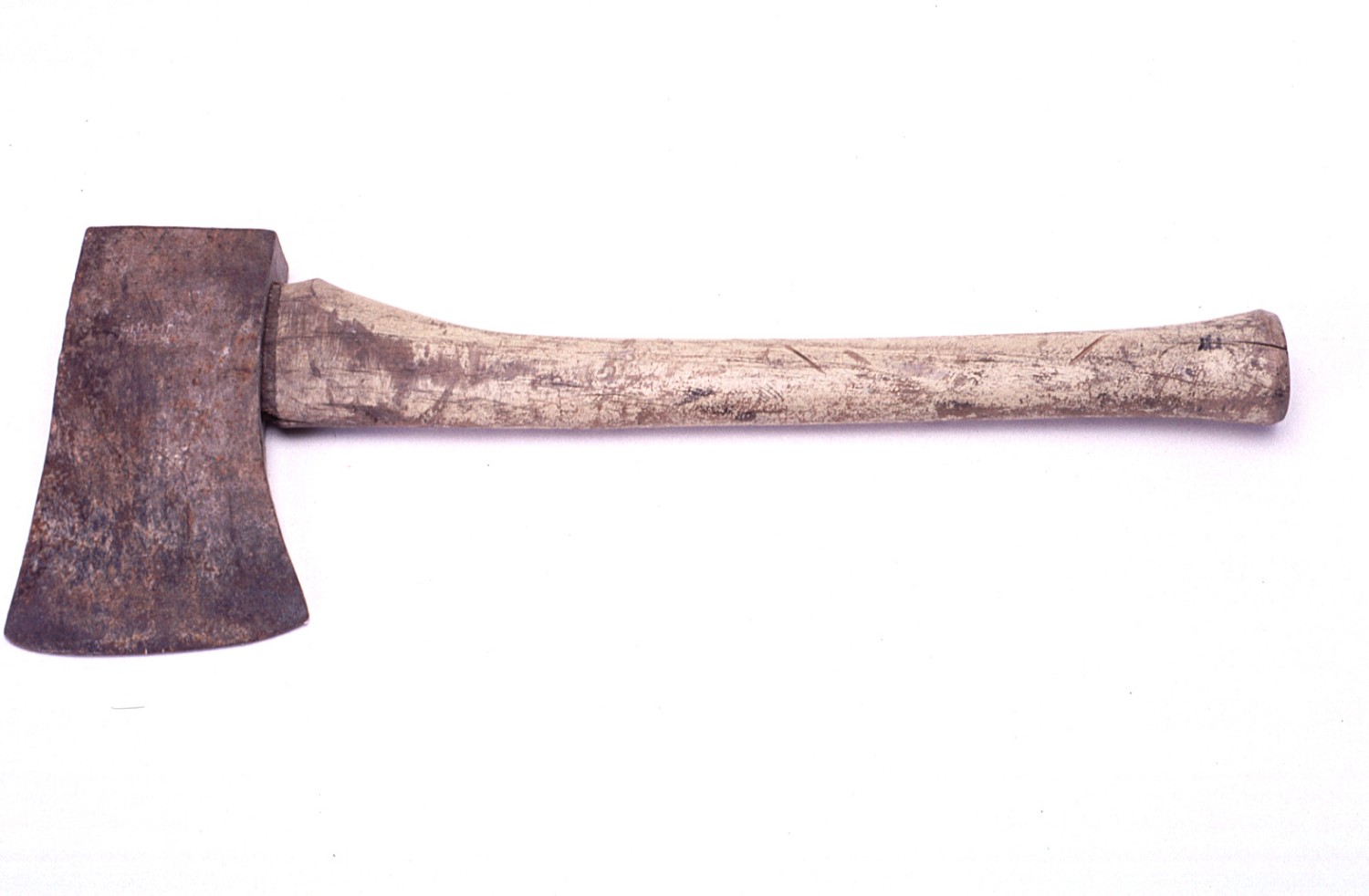 Statues to hatchet-wielding colonist reconsidered