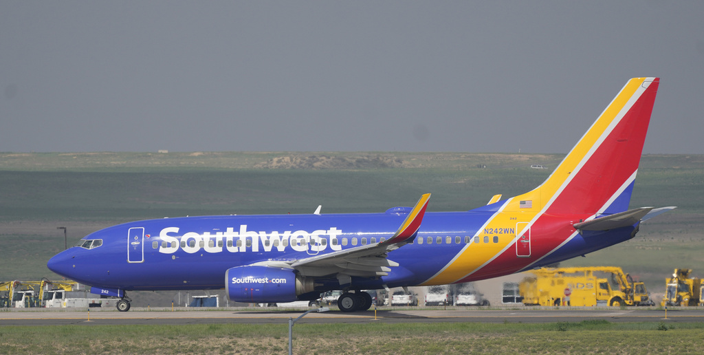 NH Pilot Arrested for DUI and Delays Flight