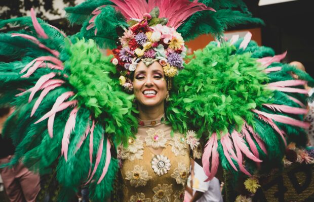 Mardi Gras Dinner Party with Live Music Mardi Gras Dinner Party with Live Music