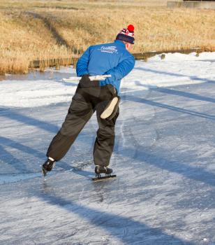 Free Ice Skating at Dorrs Pond-Manchester