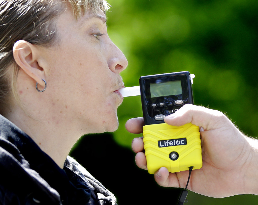 Senate unanimously backs bill to increase penalty for refusing to take impaired driving test