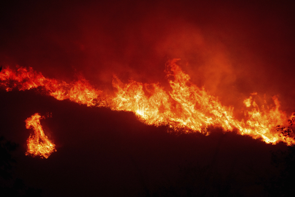 Brush fire in Claremont considered suspicious Brush fire in Claremont considered suspicious