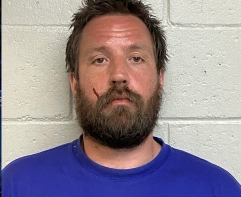 Manchester man arrested after pursuit with stolen vehicle | 95.7FM WZID
