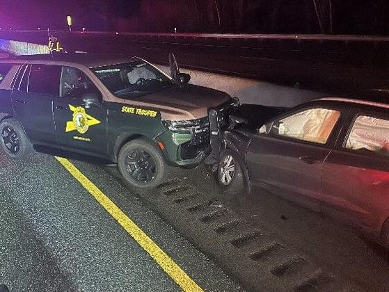 Wrong-way driver crashes into cruiser Wrong-way driver crashes into cruiser