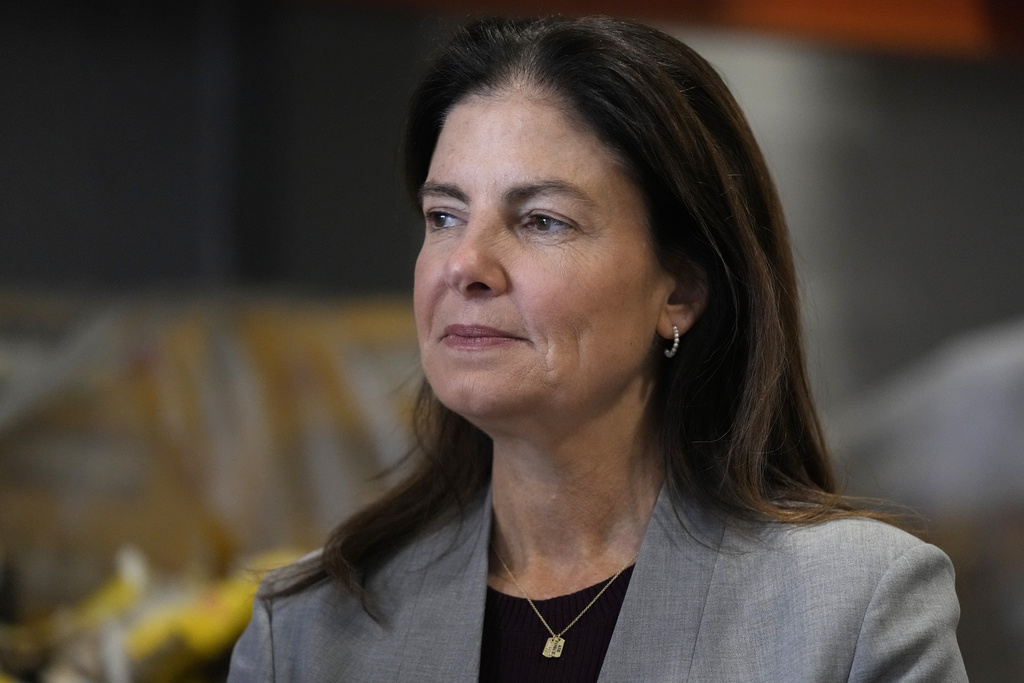 Ayotte agrees to debates with Warmington