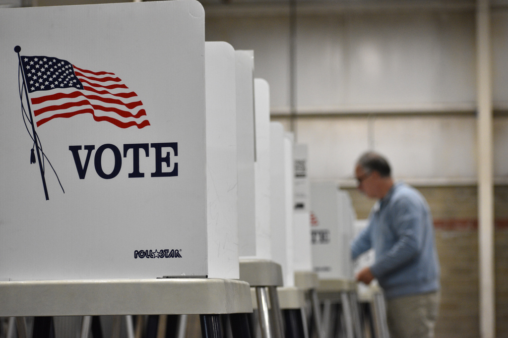 City Clerk’s office extends hours on Tuesdays during the month of October to accommodate voters City Clerk’s office extends hours on Tuesdays during the month of October to accommodate voters